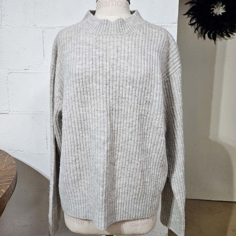 H&M Mock Neck Ribbed Sweater